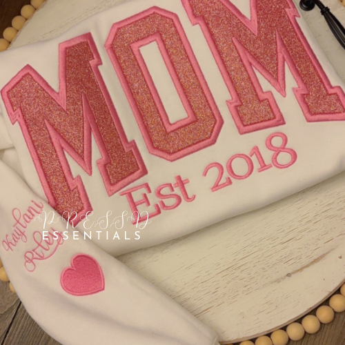 MAMA GLITTER APPLIQUE SWEATSHIRT